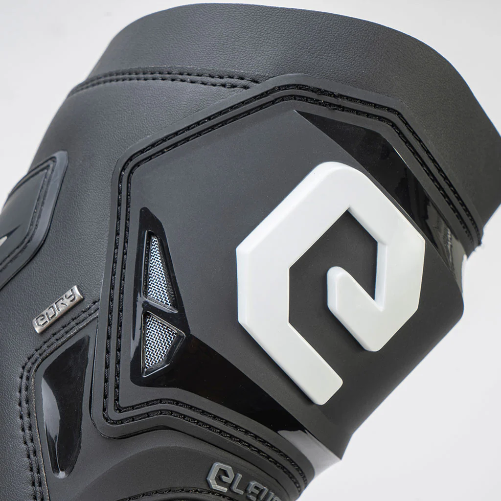 Eleveit - S Miura WP Black Boots - Image 3