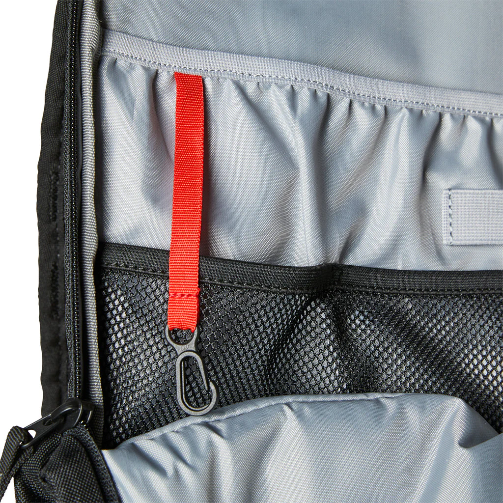 Fox - Utility 6L Black Hydration Bag - Image 5