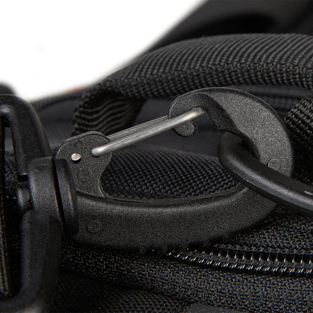 Fox - Podium Black Gear Bag - Image 4
