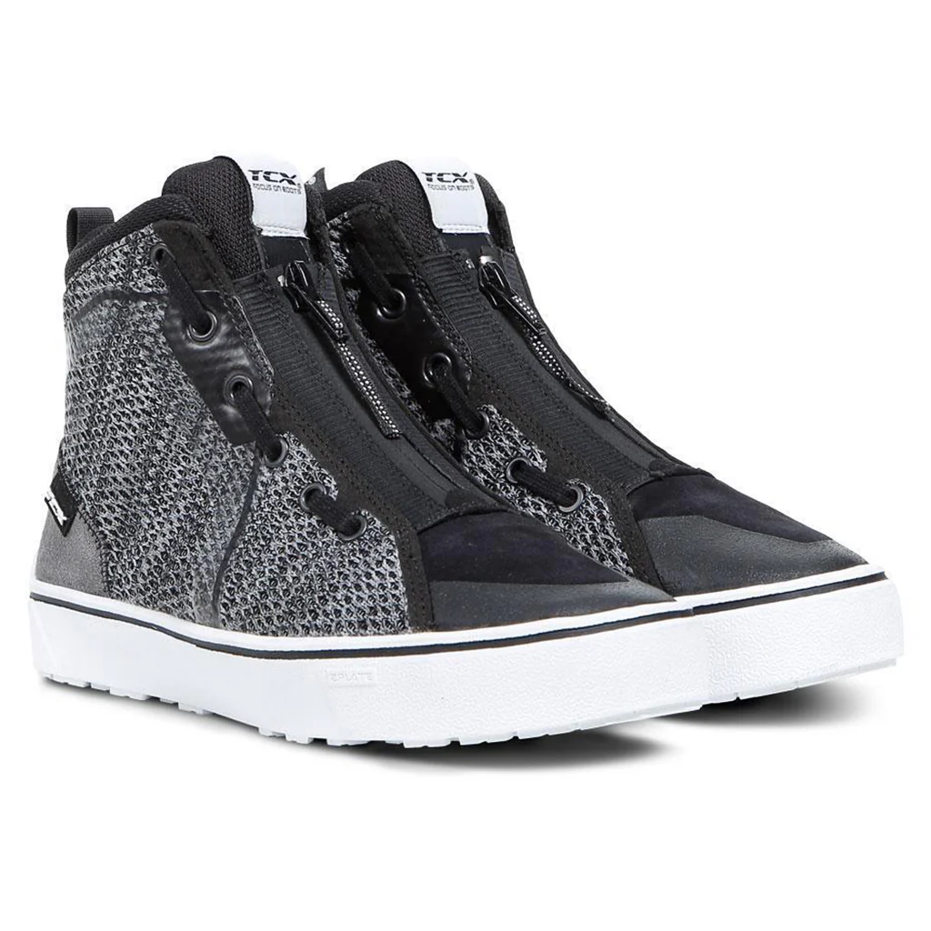 TCX - Ikasu Air Black/Grey Road Shoes